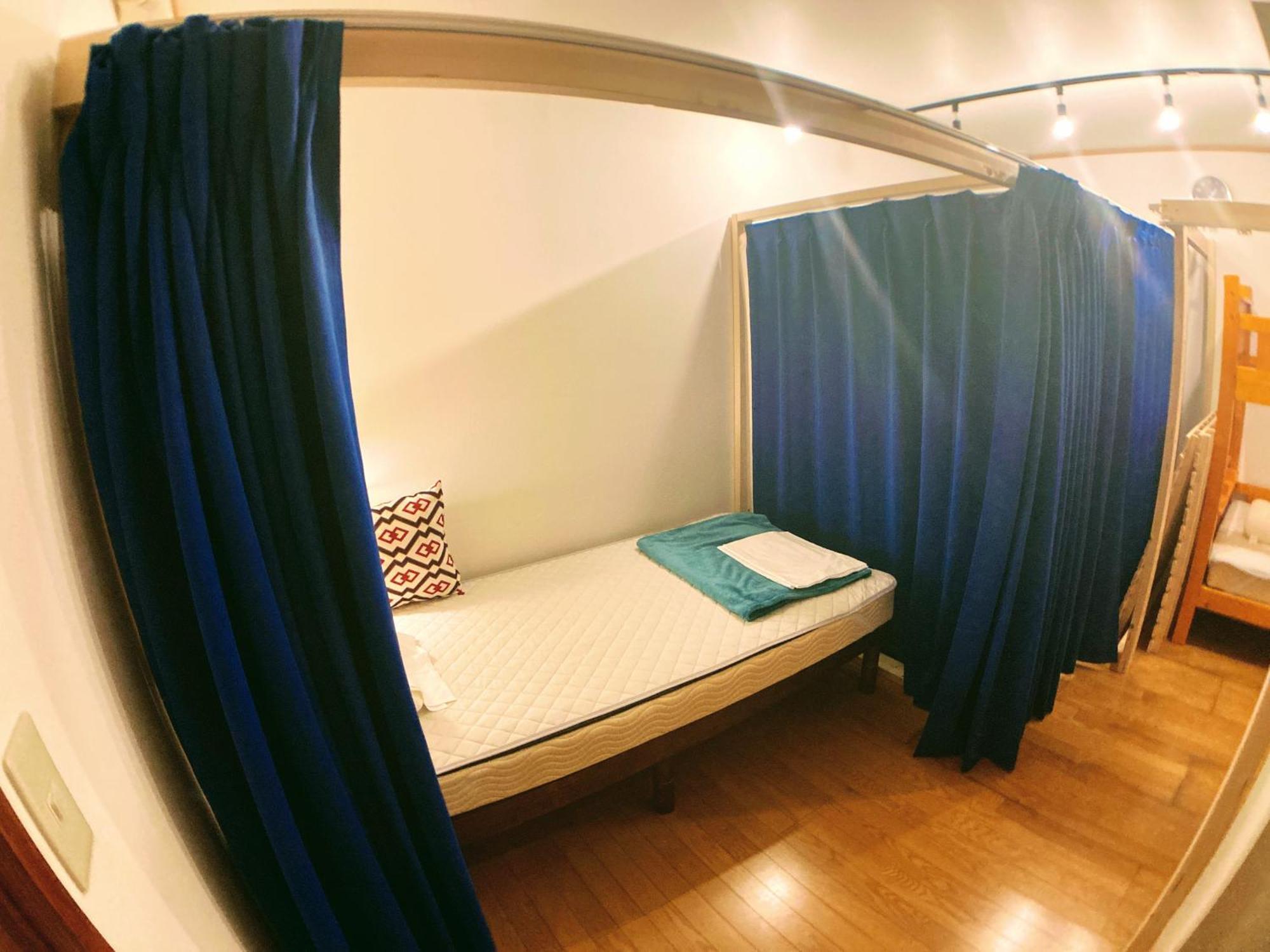 Guesthouse Lululu 無料朝食&夕食ｶﾚｰ 街まで電車8分 ﾛｰｿﾝ隣 Коти Экстерьер фото